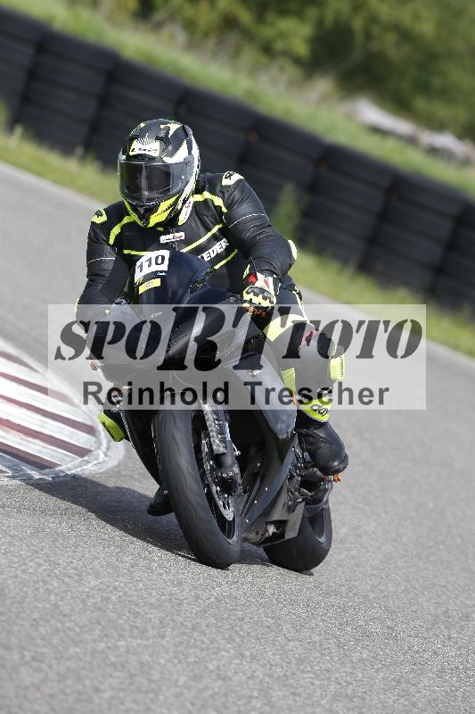 /53 16.09.2025 Track Day Domi Aegerter ADR/Gruppe gelb/110